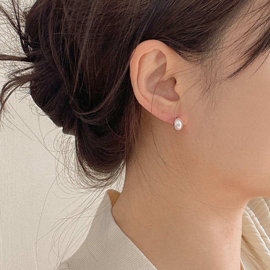 Pearl Oval One-Touch Earring (Sterling Silver)