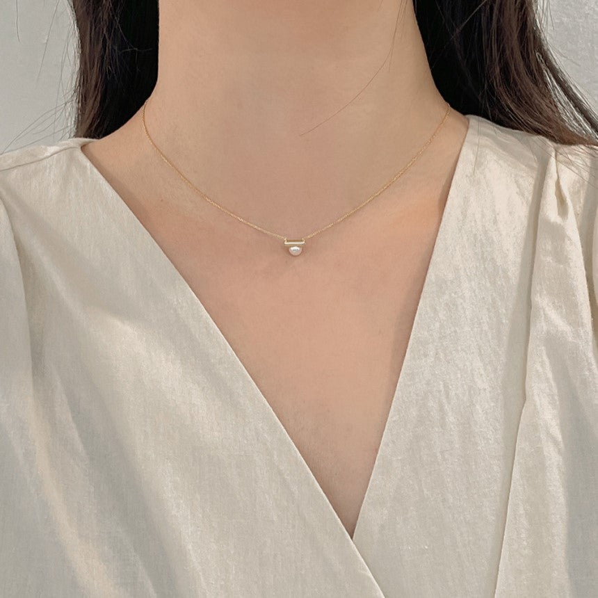 Floating Pearl Necklace ( Sterling Silver )