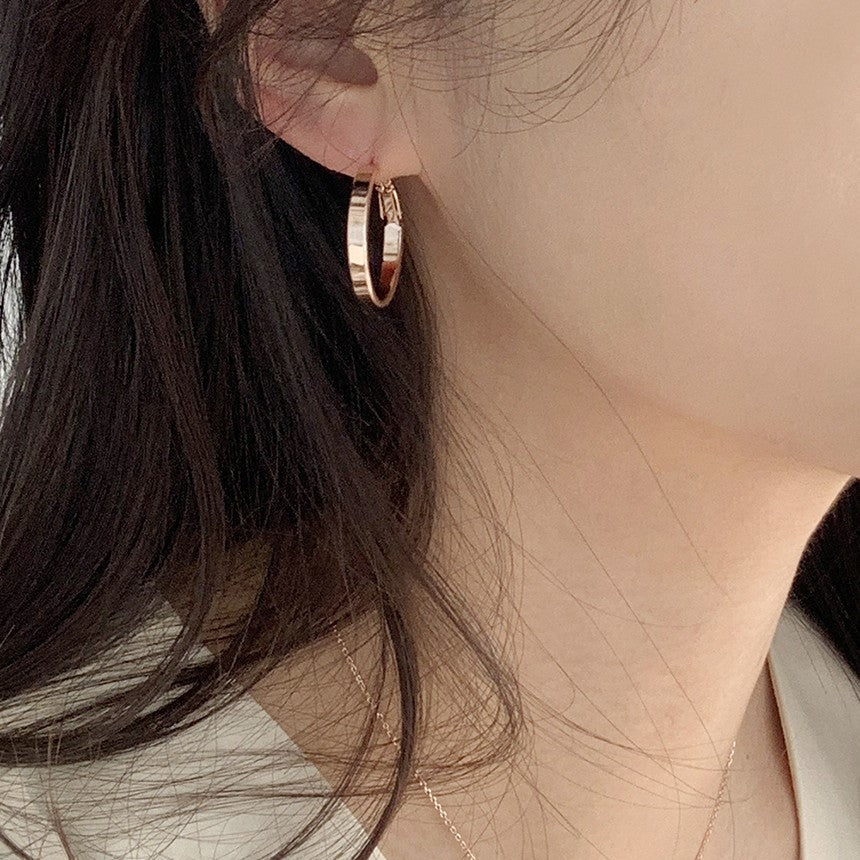 Collins Rose Gold Hoop Earring (25mm/30mm)